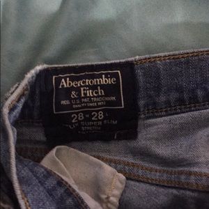 Men’s Abercrombie super skinny jeans